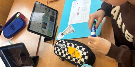 Powiększ grafikę: 3b-w-ramach-innowacji-pedagogicznej-mali-podroznicy-686794.jpg