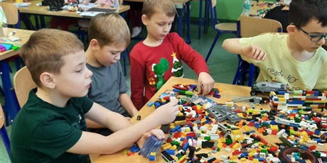 Powiększ grafikę: 5-grudnia-2025-r-uczniowie-klas-1-3-665237.jpg