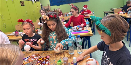 Powiększ grafikę: 5-grudnia-2025-r-uczniowie-klas-1-3-665268.jpg