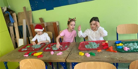 Powiększ grafikę: 5-grudnia-2025-r-uczniowie-klas-1-3-665286.jpg