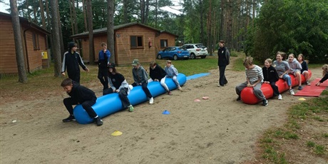 7a i 6b pozdrawiają z biwaku na Półwyspie Lipa