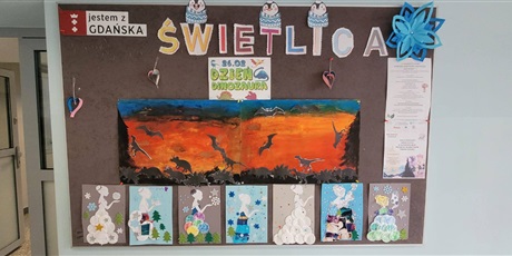 Powiększ grafikę: druga-polowa-lutego-w-naszej-swietlicy-byla-pelna-energii-i-tworczej-radosci-681018.jpg