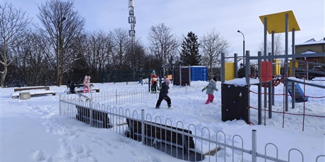 Powiększ grafikę: druga-polowa-lutego-w-naszej-swietlicy-byla-pelna-energii-i-tworczej-radosci-681025.jpg