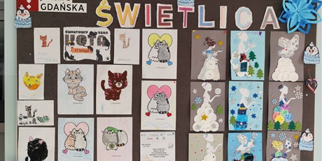 Powiększ grafikę: druga-polowa-lutego-w-naszej-swietlicy-byla-pelna-energii-i-tworczej-radosci-681027.jpg