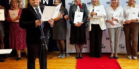 Powiększ grafikę: dzien-edukacji-narodowej-2025-nasze-szkolne-oscary-648493.jpg