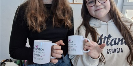 Powiększ grafikę: dzien-kobiet-w-klasie-5c-681232.jpg