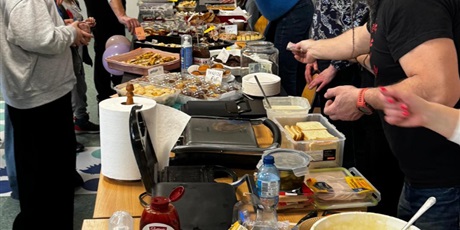 Powiększ grafikę: dzien-otwarty-naszej-szkoly-681042.jpg