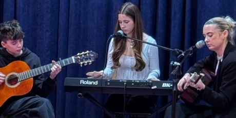 Powiększ grafikę: dzien-otwarty-naszej-szkoly-681043.jpg