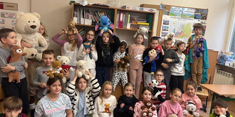 Powiększ grafikę: dzien-pluszowego-misia-660978.jpg