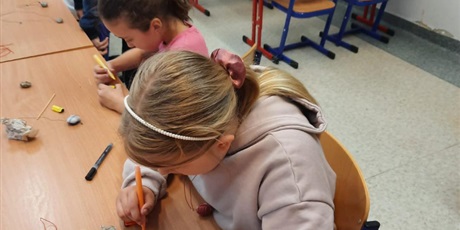 Powiększ grafikę: dzis-w-klasie-3b-611346.jpg