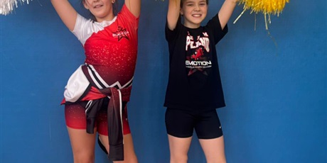 Powiększ grafikę: dzis-w-naszej-szkole-odbyl-sie-bal-karnawalowy-dla-klas-1-3-674275.jpg