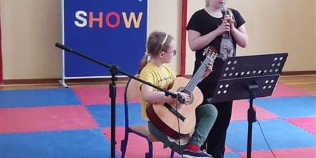 Powiększ grafikę: dzis-w-naszej-szkole-odbyl-sie-talent-show-2025-611268.jpg