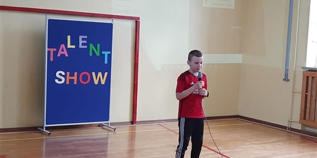 Powiększ grafikę: dzis-w-naszej-szkole-odbyl-sie-talent-show-2025-611290.jpg