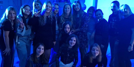 Dziś w naszej szkole odbyła się dyskoteka andrzejkowa