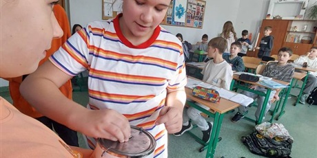 Powiększ grafikę: dzisiaj-obchodzilismy-w-szkole-dzien-tumbo-657814.jpg