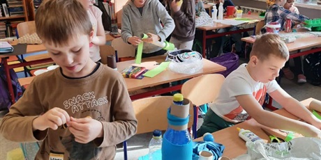 Powiększ grafikę: dzisiaj-uczniowie-klasy-1b-681190.jpg