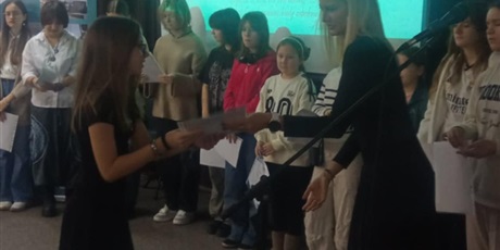Powiększ grafikę: dzisiaj-uczniowie-naszej-szkoly-brali-udzial-w-finale-konkursu-577118.jpg