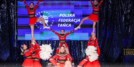 Powiększ grafikę: gratulujemy-i-zyczymy-dalszych-sukcesow-635335.jpg