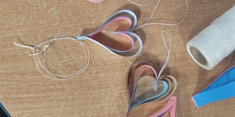 Powiększ grafikę: grudzien-w-naszej-swietlicy-byl-pelen-pracy-radosci-i-wspolnego-dzialania-671314.jpg