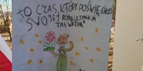 Powiększ grafikę: jedynie-dzieci-wiedza-czego-szukaja-odparl-maly-ksiaze-681224.jpg