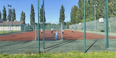 Powiększ grafikę: jesien-zawitala-do-swietlicy-szkolnej-644123.jpg
