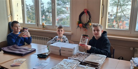 Powiększ grafikę: kiermasz-rzeczy-drobnych-czeka-681007.jpg