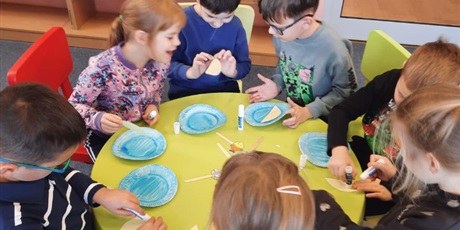 Powiększ grafikę: klasa-1b-657673.jpg