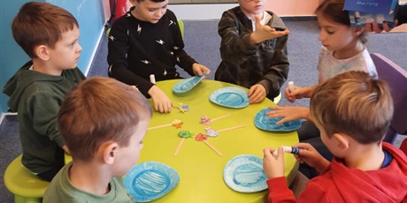 Powiększ grafikę: klasa-1b-657685.jpg