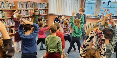 Powiększ grafikę: klasa-1b-657688.jpg