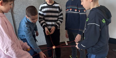 Powiększ grafikę: klasa-2b-586156.jpg