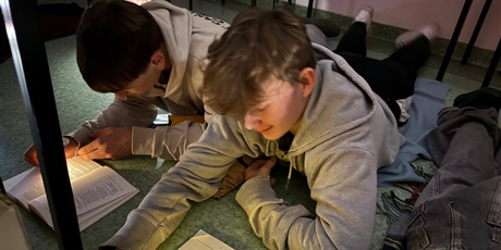 Powiększ grafikę: klasa-8b-660961.jpg