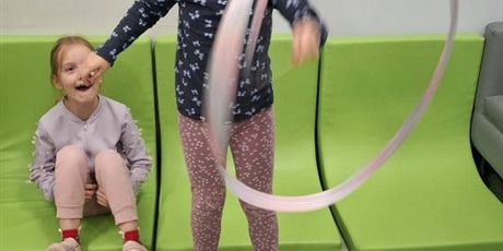 Powiększ grafikę: kolejne-kolorowe-i-pelne-emocji-zajecia-za-nami-665224.jpg