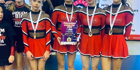 Powiększ grafikę: kolejne-sukcesy-naszych-uczniow-661006.jpg