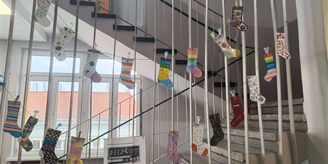 Powiększ grafikę: kolorowa-lekcja-otwarta-w-klasie-5c-686595.jpg