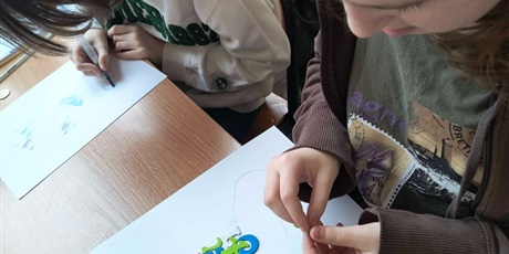 Powiększ grafikę: kolorowa-lekcja-otwarta-w-klasie-5c-686603.jpg