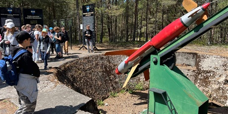Powiększ grafikę: korzystajac-z-pieknej-wiosennej-aury-635266.jpg