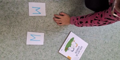 Powiększ grafikę: miedzynarodowy-miesiac-bibliotek-szkolnych-655531.jpg