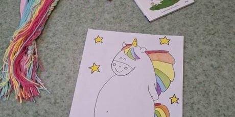 Powiększ grafikę: miedzynarodowy-miesiac-bibliotek-szkolnych-655536.jpg