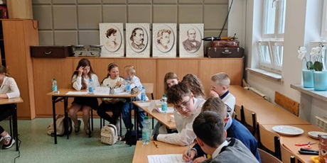Powiększ grafikę: miedzyszkolny-konkurs-matematyka-z-muzyka-623286.jpg