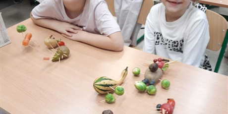 Powiększ grafikę: na-dzisiejszej-plastyce-657741.jpg