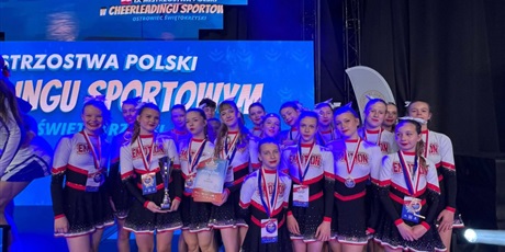 Powiększ grafikę: nasz-zespol-emotion-cheerleaders-686741.jpg