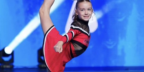 Powiększ grafikę: nasz-zespol-emotion-cheerleaders-686749.jpg