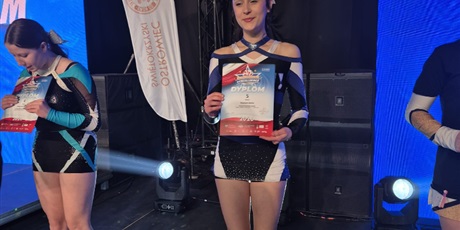 Powiększ grafikę: nasz-zespol-emotion-cheerleaders-686754.jpg