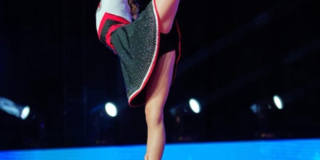 Powiększ grafikę: nasz-zespol-emotion-cheerleaders-686755.jpg