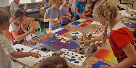 Powiększ grafikę: od-jutra-637161.jpg