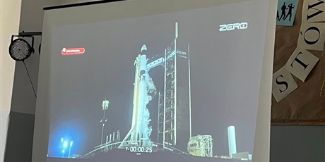 Poleciał Sławosz Uznański-Wiśniewski w kosmos w ramach misji kosmicznej Ax-4.