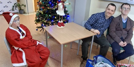 Powiększ grafikę: pomagamy-z-potrzeby-serca-nie-tylko-od-swieta-664951.jpg