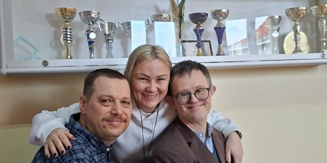 Powiększ grafikę: pomagamy-z-potrzeby-serca-nie-tylko-od-swieta-664962.jpg