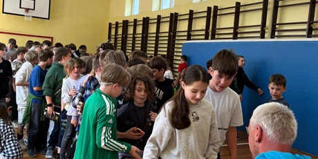 Powiększ grafikę: spotkanie-ze-znanymi-sportowcami-623291.jpg