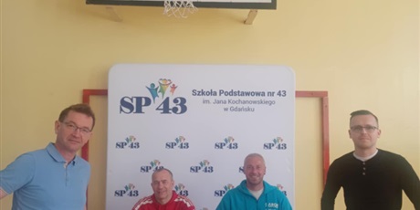 Powiększ grafikę: spotkanie-ze-znanymi-sportowcami-623306.jpg